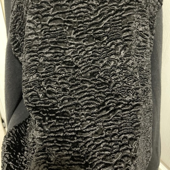 Kate spade black sweater. Looks like Front made with the unique sheep fur. - Picture 10 of 14